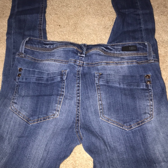 Jeans - Picture 4 of 4